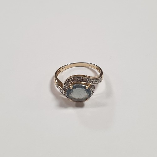 564 - 9ct Dress Ring with Aquamarine Colour Gemstone Size O