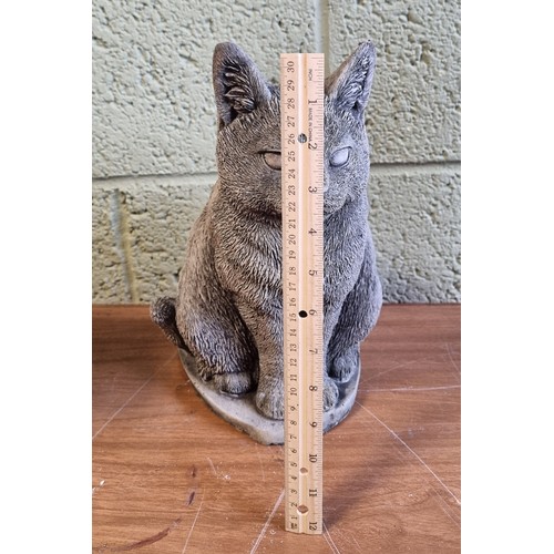 1052 - Stone Cat Garden Statue - H: 31cm