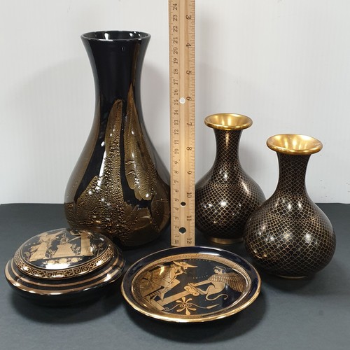 456 - Lot of 5x Black and Gold Ornaments, Vase Height: 22cm