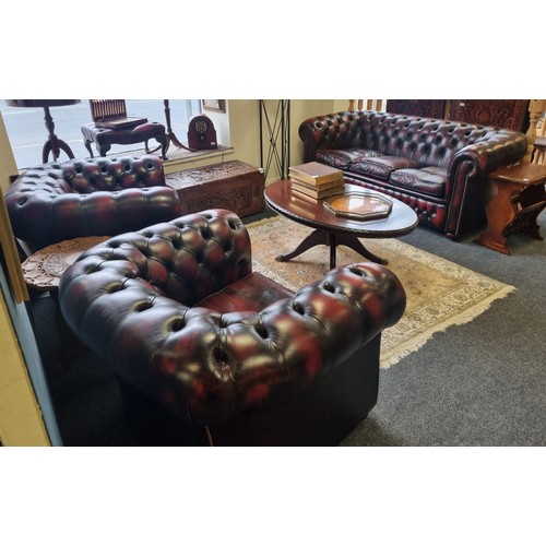 77 - Oxblood Leather Chesterfield Three Piece Suite comprising 3 seater sofa and two armchairs
3 Seater -... 