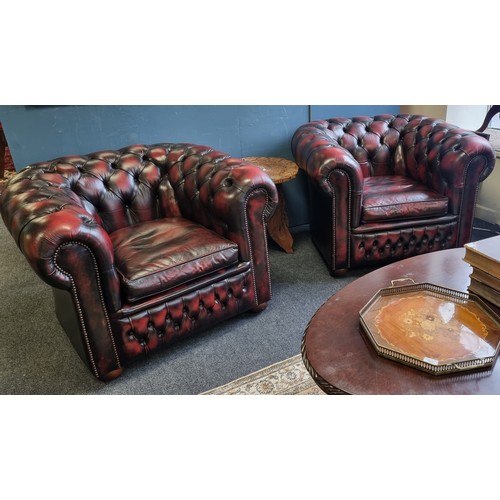 77 - Oxblood Leather Chesterfield Three Piece Suite comprising 3 seater sofa and two armchairs
3 Seater -... 