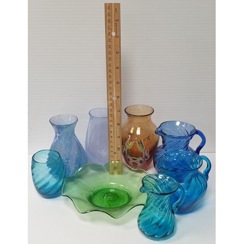 942 - Assorted Lot of Coloured Glass, tallest vase 12cm high