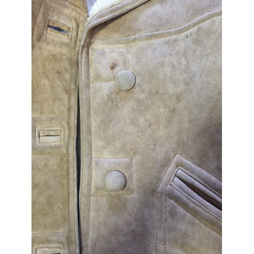 902 - Vard & Vince Dublin Sheepskin Coat (1 button missing and 1 in pocket)