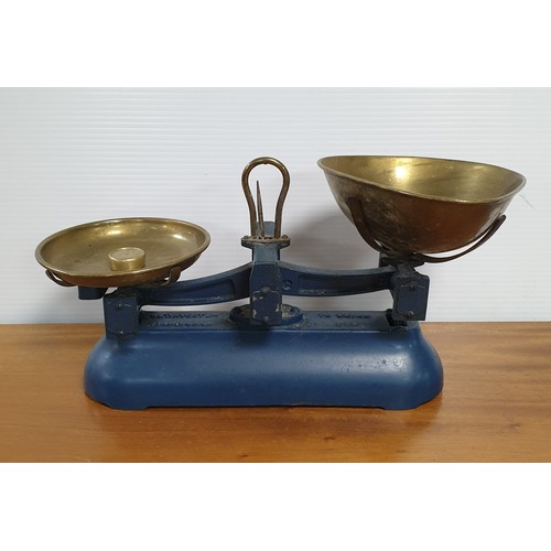 38 - Vintage W & T Avery & Co Birmingham Weighing Scales (to weigh 2 lbs)