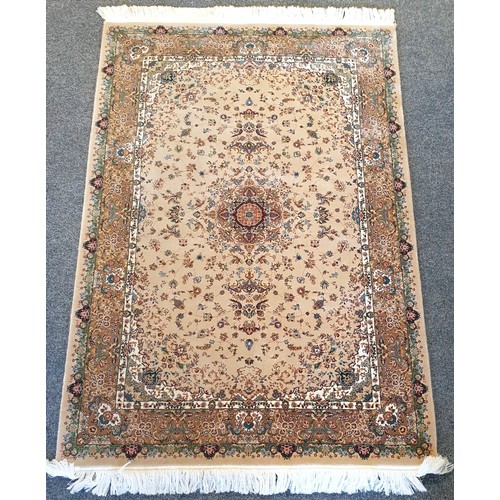 8 - Fine Woven Turkish Rug with a Traditional Beige Floral Medallion Design, L:150 x W:100cm