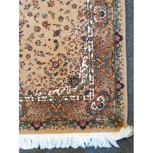 8 - Fine Woven Turkish Rug with a Traditional Beige Floral Medallion Design, L:150 x W:100cm