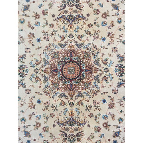 8 - Fine Woven Turkish Rug with a Traditional Beige Floral Medallion Design, L:150 x W:100cm