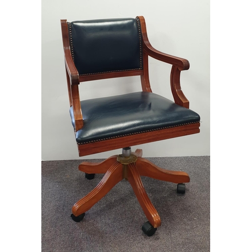 224 - Mahogany Framed Swivel Office Chair / Captain's Chair