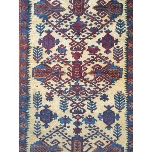 75 - Oriental Persian Style Wool Rug, L:145 x W:100