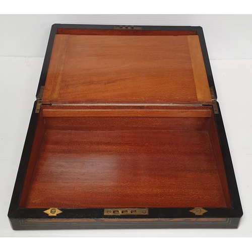 32 - Walnut and Kingwood Writing Box, H:18 x W:40 x D:26cm