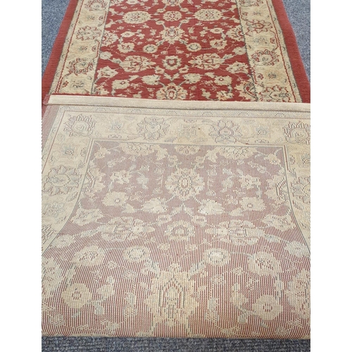 52 - Red Ground Runner - (Polypropylene) L:250 x W:67cm