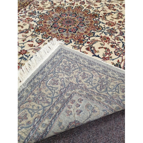 58 - Ivory Ground Kashmir Rug with Shahbaz Medallion Design, L:170 x W:120cm