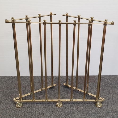 73 - Brass Three-Fold Fire Guard with Lion Paw Feet, H:65 x W:150cm