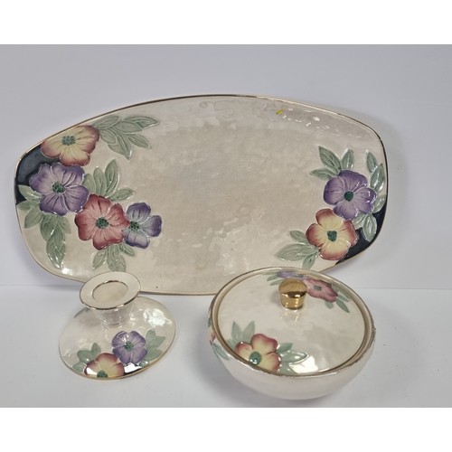 130 - Maling Three Piece Dressing Table Set (dish -L: 30cm x w: 17cm)