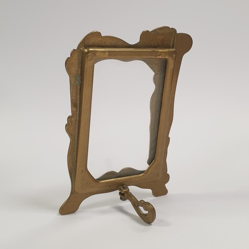 191 - Pair of Brass Art Nouveau Photo Frames, H:14 x W:10cm