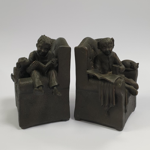 330 - Pair of Genesis Bookends, H:16 x W:11 x d:15cm