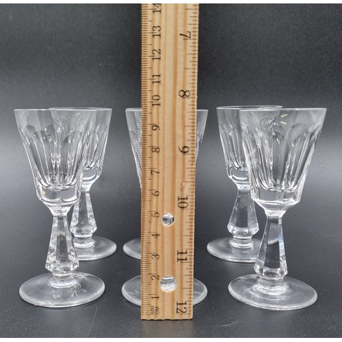 189 - Set of 6 Waterford cut crystal sherry glasses H:10cm.