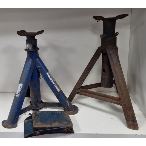 102 - Lot of 2x steel axle stands H:28cm.