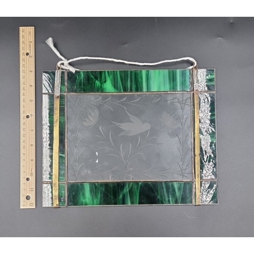 195 - Pair of stained-glass decorative panels H: Blue: 22cm. Green: 23cm. W: Blue: 35cm Green: 29cm.