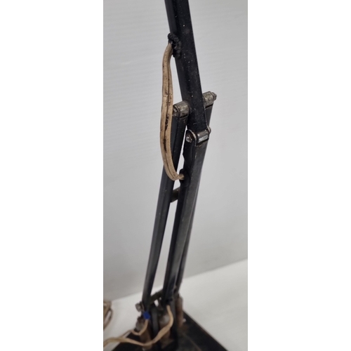 301 - Herbert Terry & Sons Ltd Anglepoise desk lamp H:94cm x W:15cm x D:15cm.