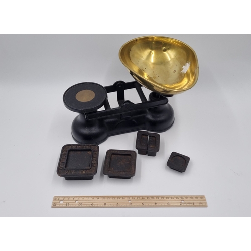 95 - Metal scales with brass pan and weights