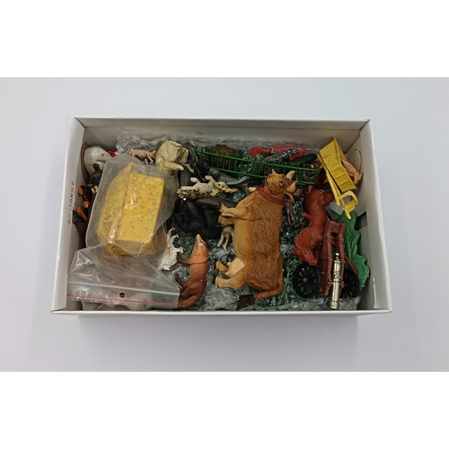 209 - Lot of assorted vintage and retro toys 
