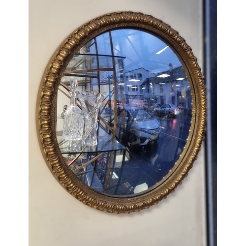 118 - Gilt framed convex mirror, 40cm diameter