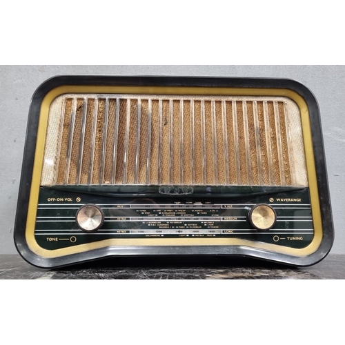 Lot of 2x Vintage Radios, including Roberts R600 Portable