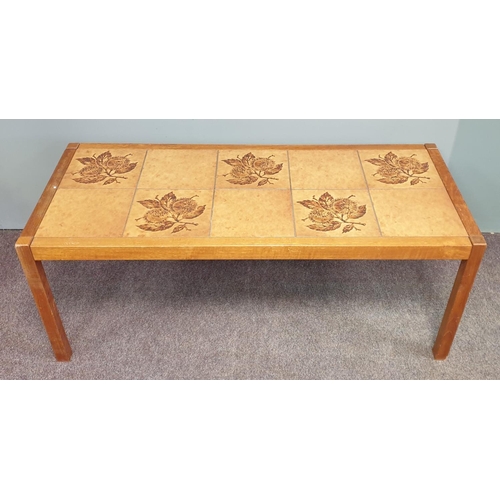 91 - Vintage Tile Top Coffee Table, H:42 x W:108 x D:47cm