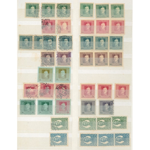 143 - BOSNIA & HERZEGOVINA 1879-1918 duplicated M & U ranges incl. full & part sets, pmk interest etc.