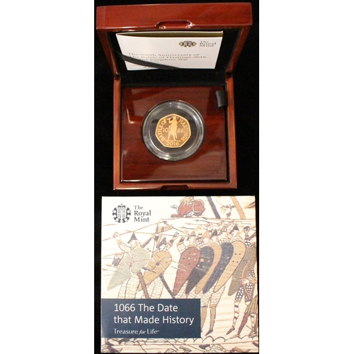 1291 - 2016 Royal Mint 50p Gold Proof Battle of Hastings, cased/cert. SH41.