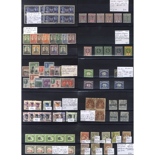 107 - BRITISH COMMONWEALTH Ex-Dealers M & U ranges on 156 black stock cards in a shoe box, ST.Cat. £12,460... 