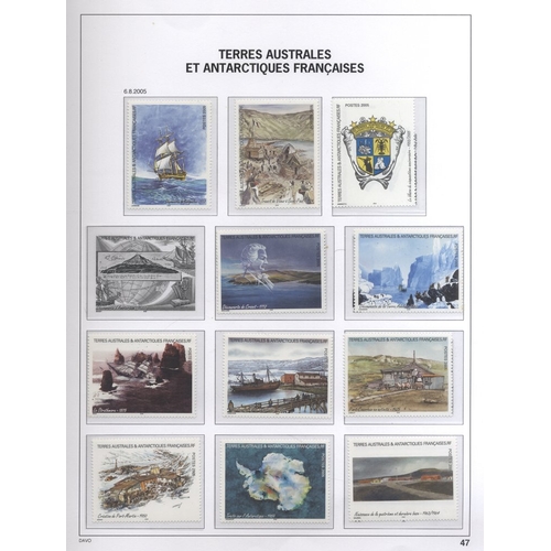 567 - FRENCH SOUTHERN & ANTARCTIC TERRITORIES 2000-16 UM collection in a Davo hingeless printed album (Fre... 