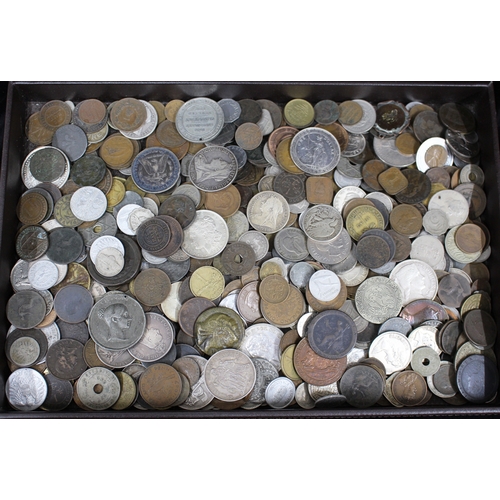 1785 - World coins - misecellaneous accumulation, mixed grades. (500+)