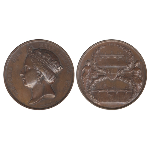 594 - VICTORIA, BLACKFRIARS BRIDGE AND HOLBORN VALLEY VIADUCT OPENED, bronze medal, 1869, by G. G. Adams, ... 