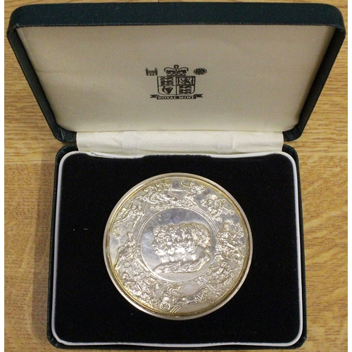 649 - THE BATTLE OF WATERLOO, 175th Anniv, silver medal, 1990, a struck reduction of Pistrucci's famous me... 