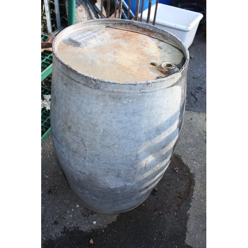 42 - Anglo American galvanised barrel 33