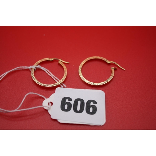 606 - Pair 9ct gold hoop earrings 1.7 grammes