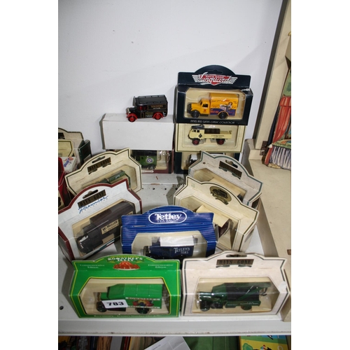 783 - 12 assorted boxed model cars