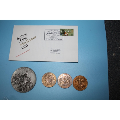 905 - 3 Mayflower Commemorative medallions & ephemera