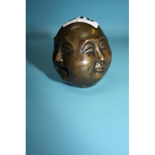 916 - Small brass 4 faced head 2 1/4