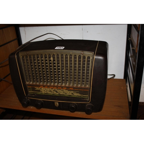 1083 - Philips bakelite radio- sold as seen