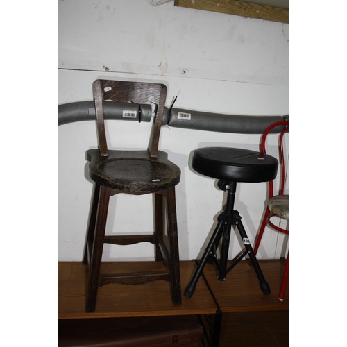 1086 - Adjustable stool, childs stool & chair