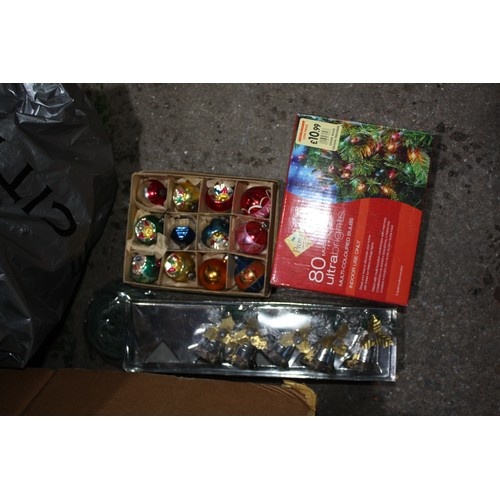 1301 - LED Christmas tree, decorations etc