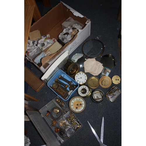 1391 - Box assorted clock parts