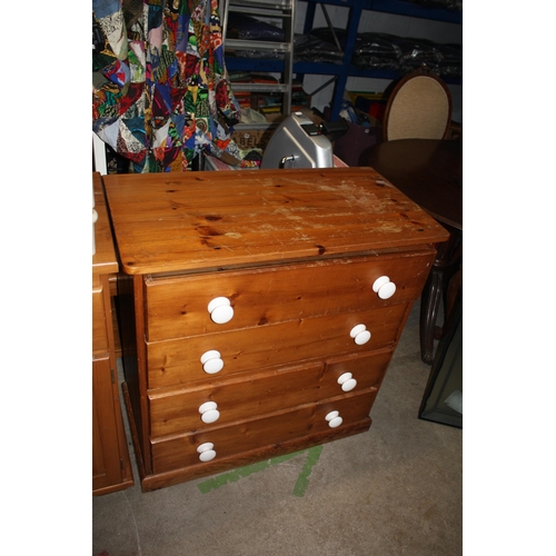 1794 - Pine chest 4 straight drawers with porcelain knobs 33 1/2