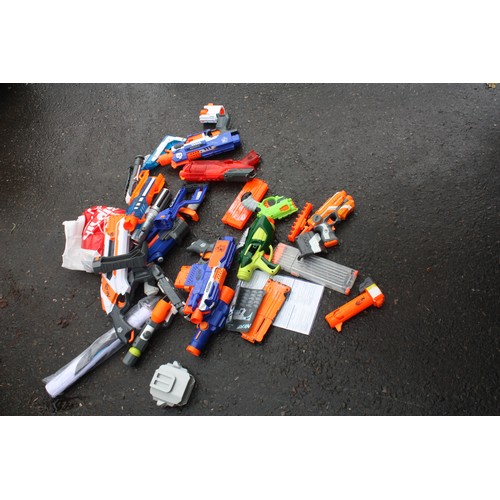 21m - Large quantity Nerf guns and spares