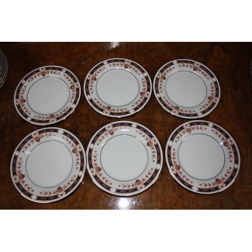 1777 - Large quantity Laklain by Dankotuwa tea & dinnerware & 2 other meat plates