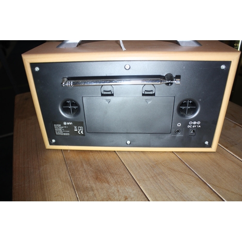 461 - Retro ONN DAB radio no mains lead