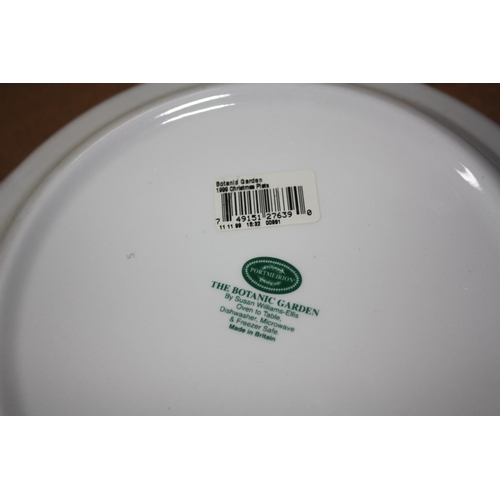 866 - 6 Portmeirion Christmas plates 8 1/2